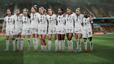 Baskı Altında: ABD Kadın Futbol Takımı Dünya Kupasında 1.Sezon 1.Bölüm izle