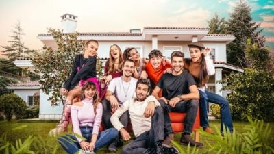 Öğrenci Evi 1.Sezon 7.Bölüm izle